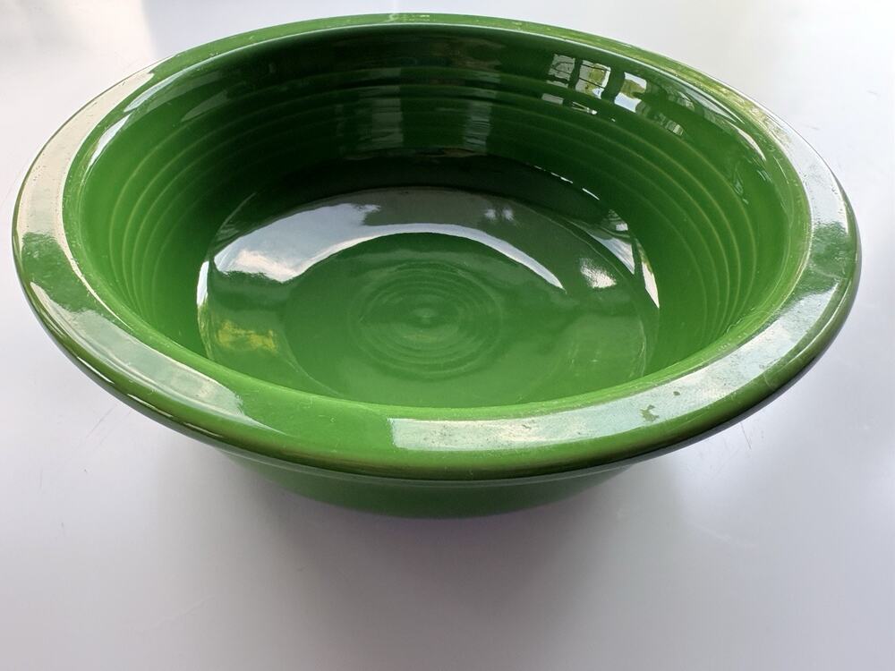 Homer Laughlin Fiestaware USA Serving Bowl 8.5" Green Dinnerware Soup Vegetable